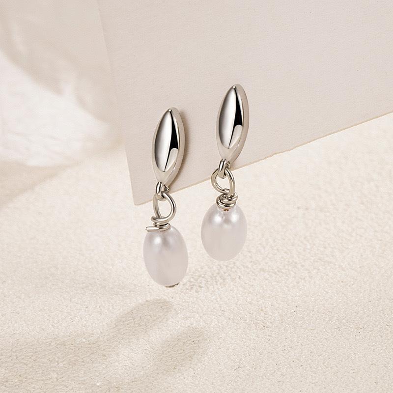 Copper Needle Pearl Earrings Elegant French Style Women's Fashion 2025 Trendy High-End Sensation Ear Jewelry