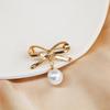 Elegant Simple Bow Brooches For Women Bowknot Pin Pearl Pendant Safety Lapel Pins Wedding Jewelry Body Accessories Creative Gift