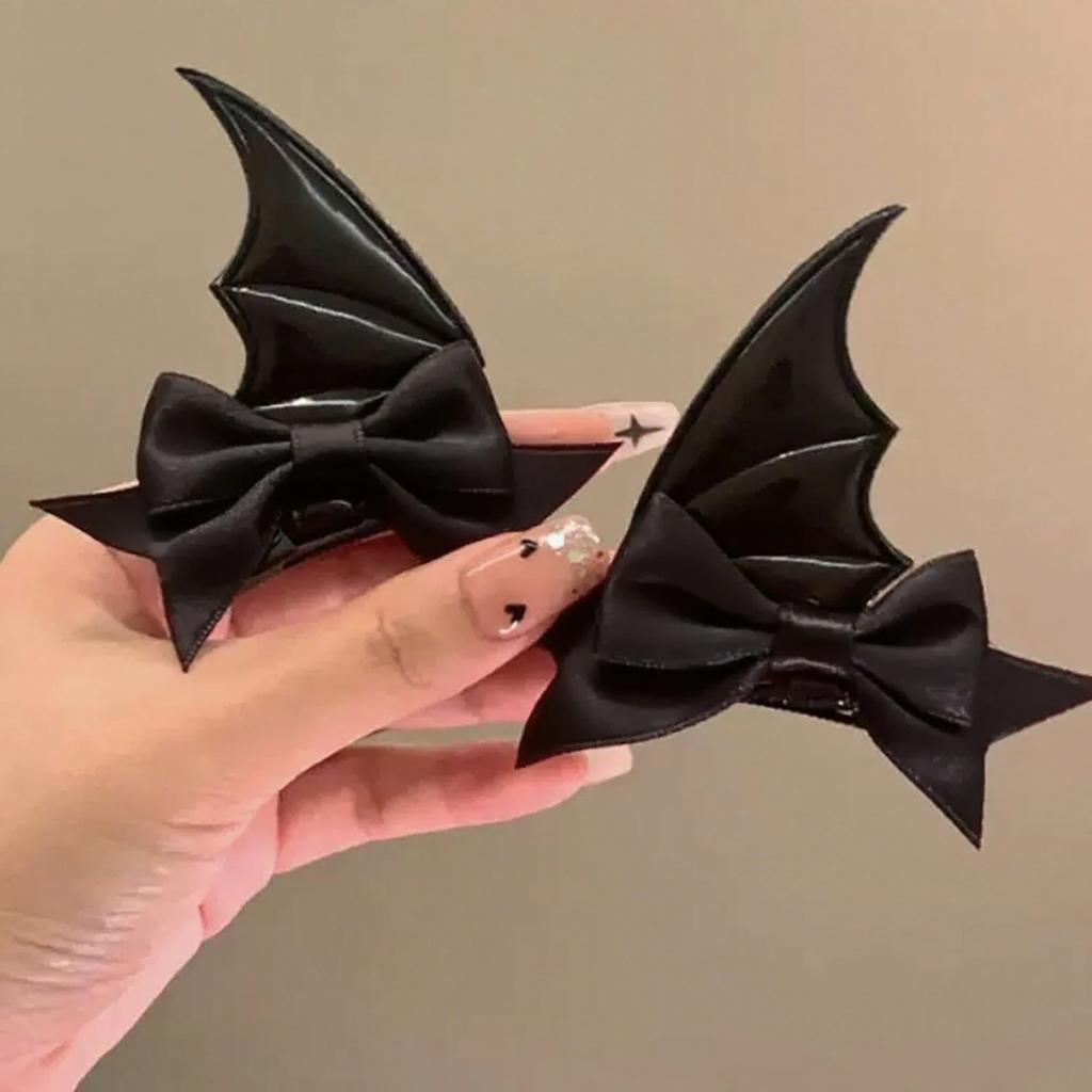 2/4Pcs Halloween Bat Wing Hair Clips Women Lolita Bat Devil Wings Shape Barrettes Gothic Spicy Girls Photo Prop Costume Hairpins