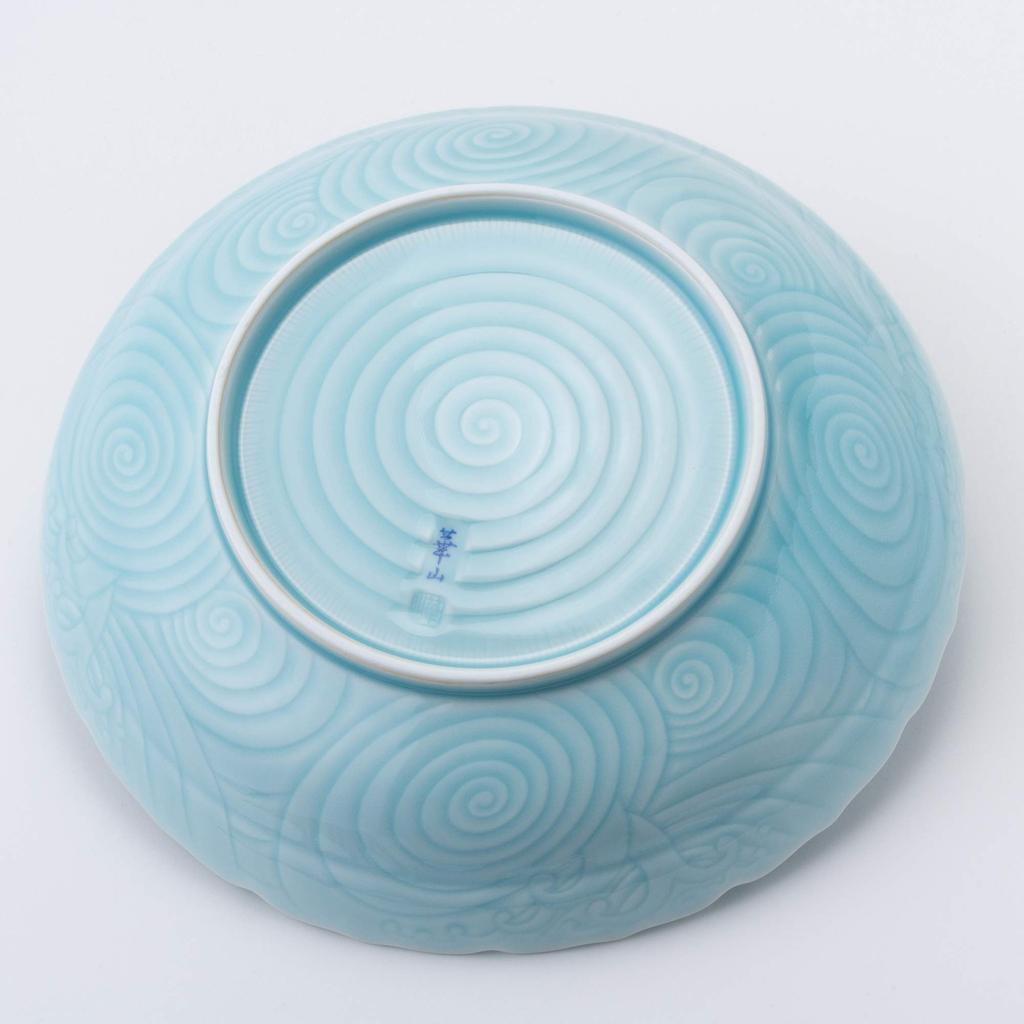 Nishikai Pottery Arita Ware Blue and White Porcelain Kikyobuchi Mori Bowl Diameter Presentation 31753 26.5cm (Includes Box)