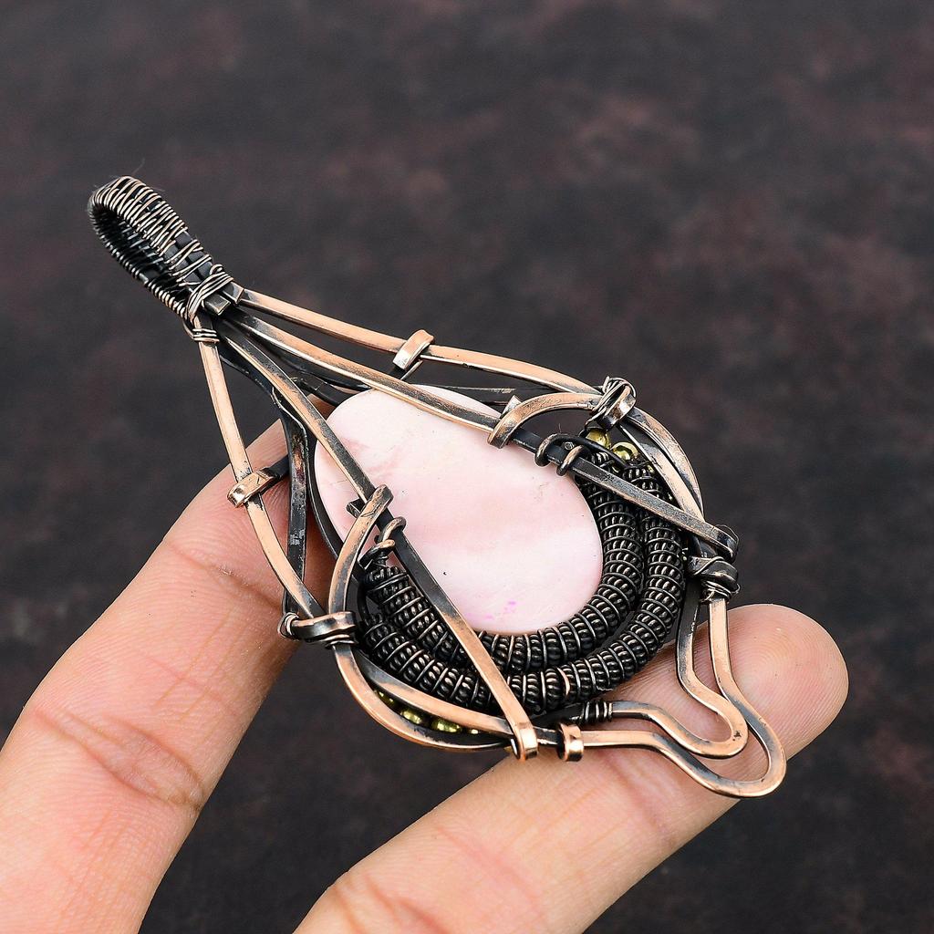 Кулон с розовым опалом, кулон из медной проволоки, кулон с драгоценным камнем, медная проволока, ювелирные изделия, подарок на годовщину, кулон ручной работы, кулон с камнем