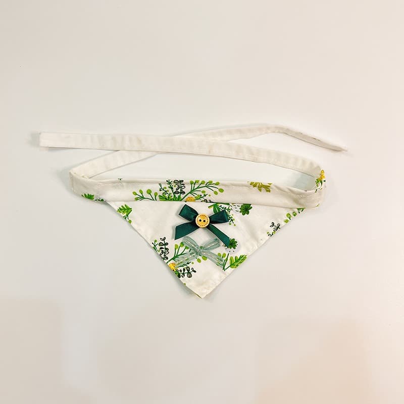 Нагрудник для собак Шарф для домашних животных Ошейник для кошек Треугольный биндер Шарф для кошек Милое полотенце для слюны домашних животных