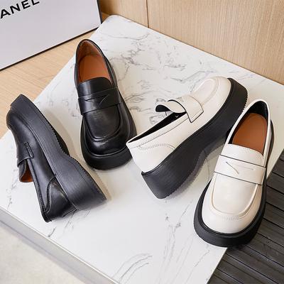 Женские кожаные мокасины с пенистой подошвой, весна 2025, новые маленькие кожаные туфли, британский стиль, одинарные туфли, женская обувь на платформе для поездок на работу