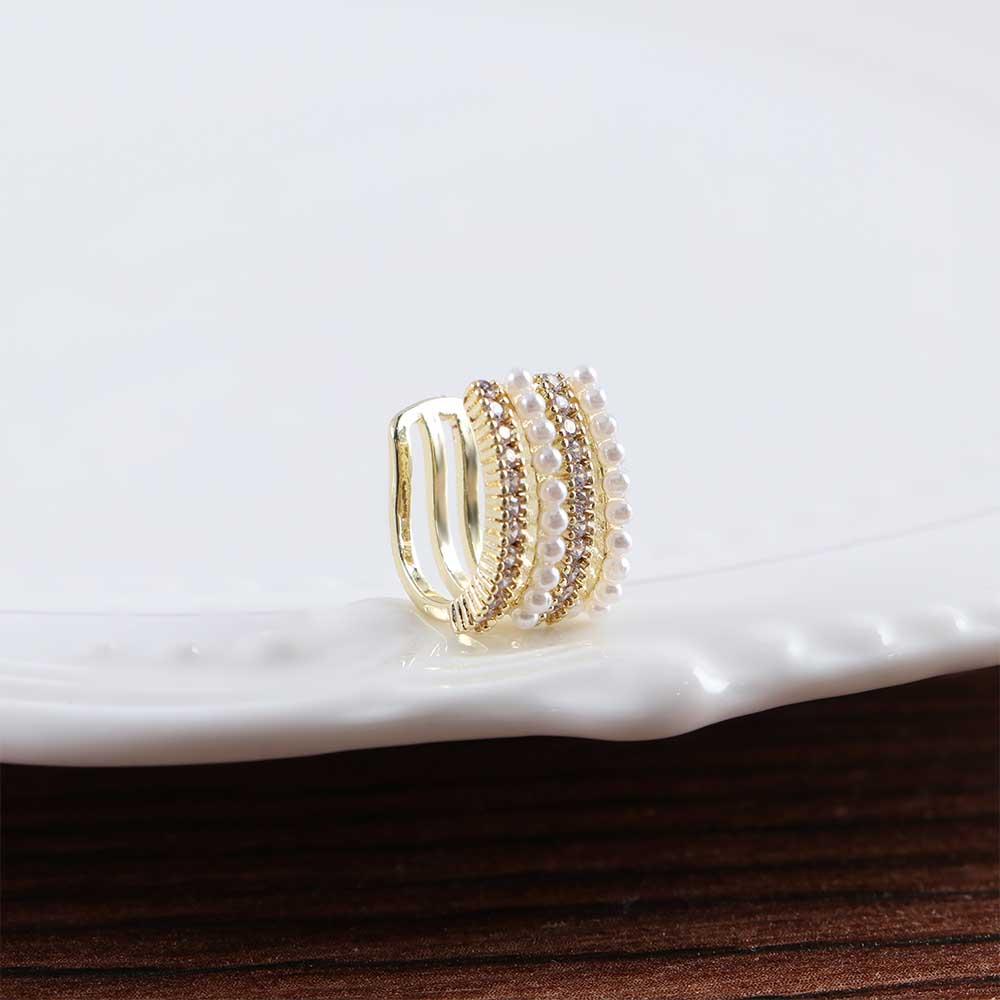 Piercing Jewelry Gifts Korean Earrings for Women Cartilage Clip Earrings Pearls Ear Clips Ear Cuff