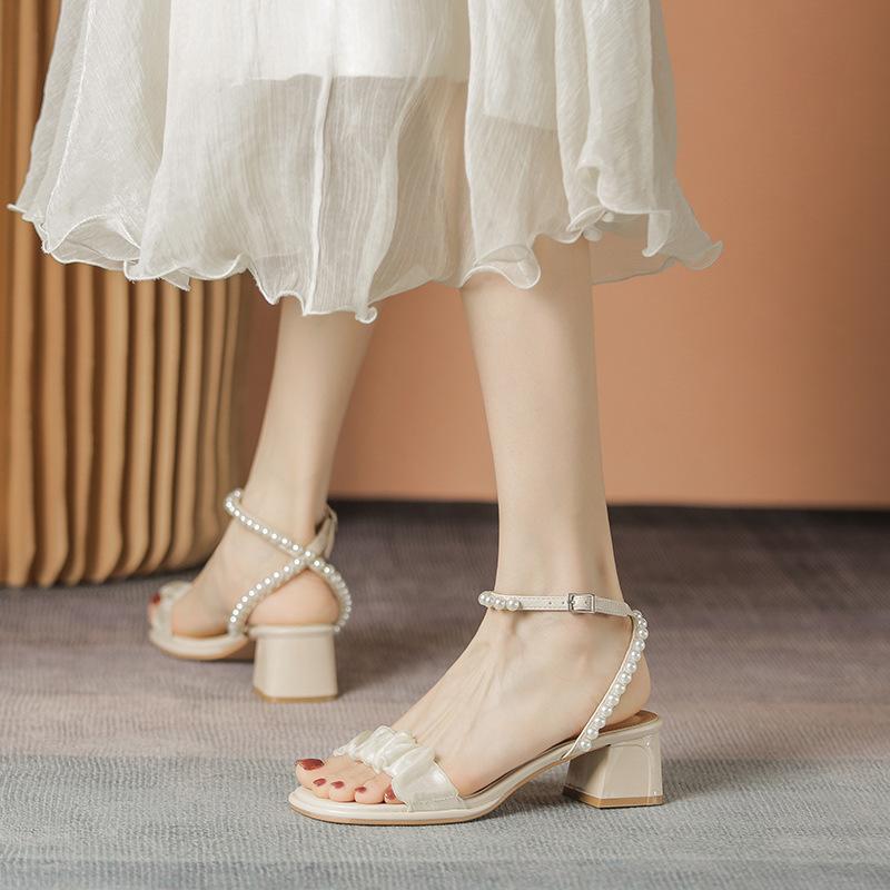 Leather flat for Huizhou women's shoes heels with sandals, summer new open-toed high-heeled sandals