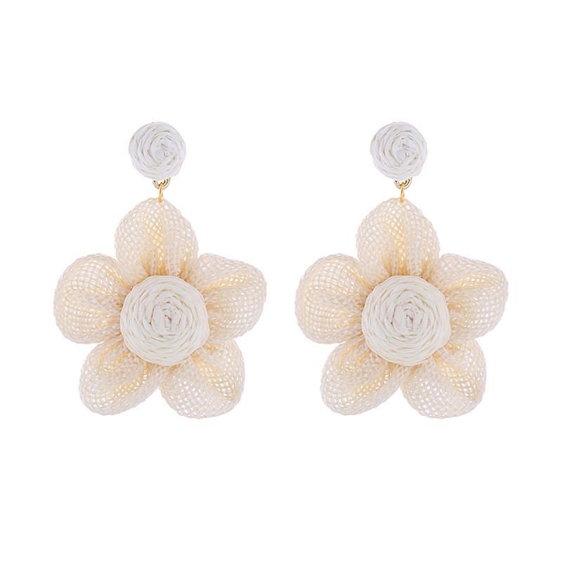 Свадебные и праздничные серьги-гвоздики из рафии, плетенные вручную, женские серьги-гвоздики с милыми цветами