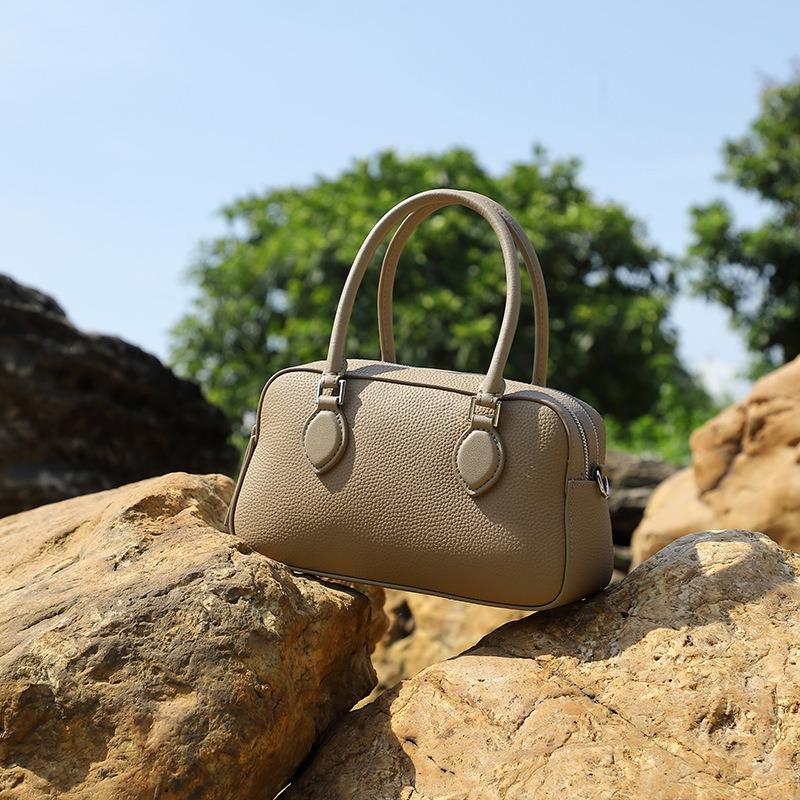 Кожаная премиальная сумочка новая весенне-летняя мини кроссбоди на плечо сумка-подушка подмышечная женская сумка