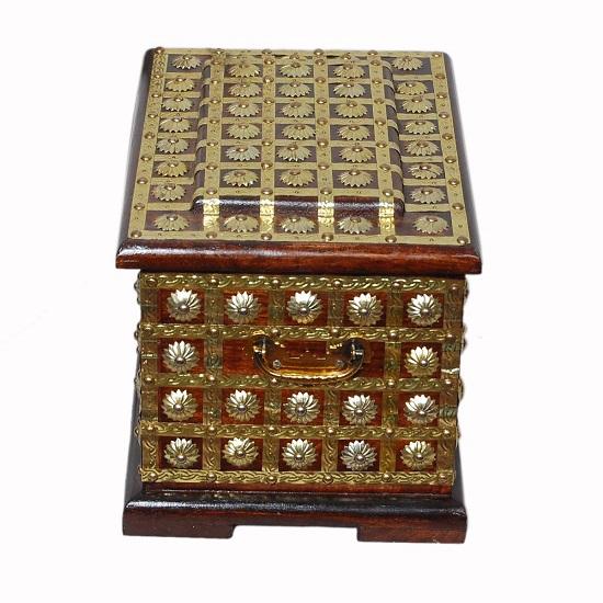 Wooden Art Gulmarg  Rectangular Jewellery Box with Fine Brass Finish (Brown, Large)