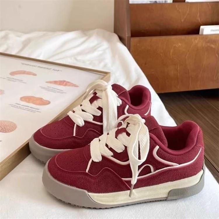 Универсальные маленькие белые туфли женские новые весенние повседневные кеды на толстой подошве и легкие студенческие женские туфли