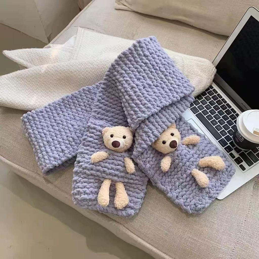 DIY Chunky Yarn Pocket Bear Scarf Kit - Hand-Knit Neck Warmer Gift for Boyfriend/Girlfriend