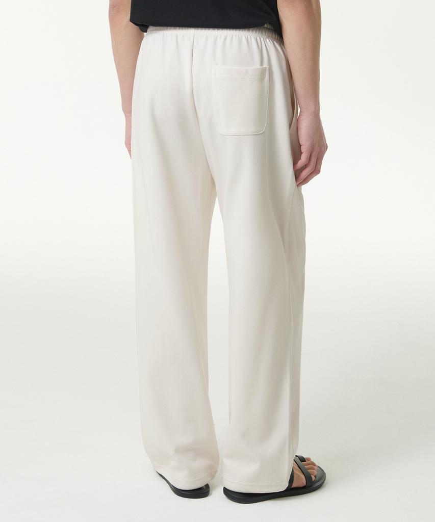 MUSINSA STANDARD [Cooltandard] One-Pleat Wide Lounge Sweatpants [Cream]
