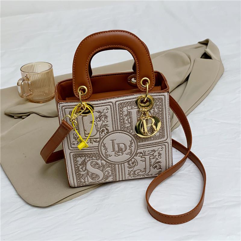 Женские текстурированные сумки на плечо, новинка 2023 года, сумки-мессенджеры контрастных цветов, широкополосные женские квадратные сумки, элегантные сумки из искусственной кожи