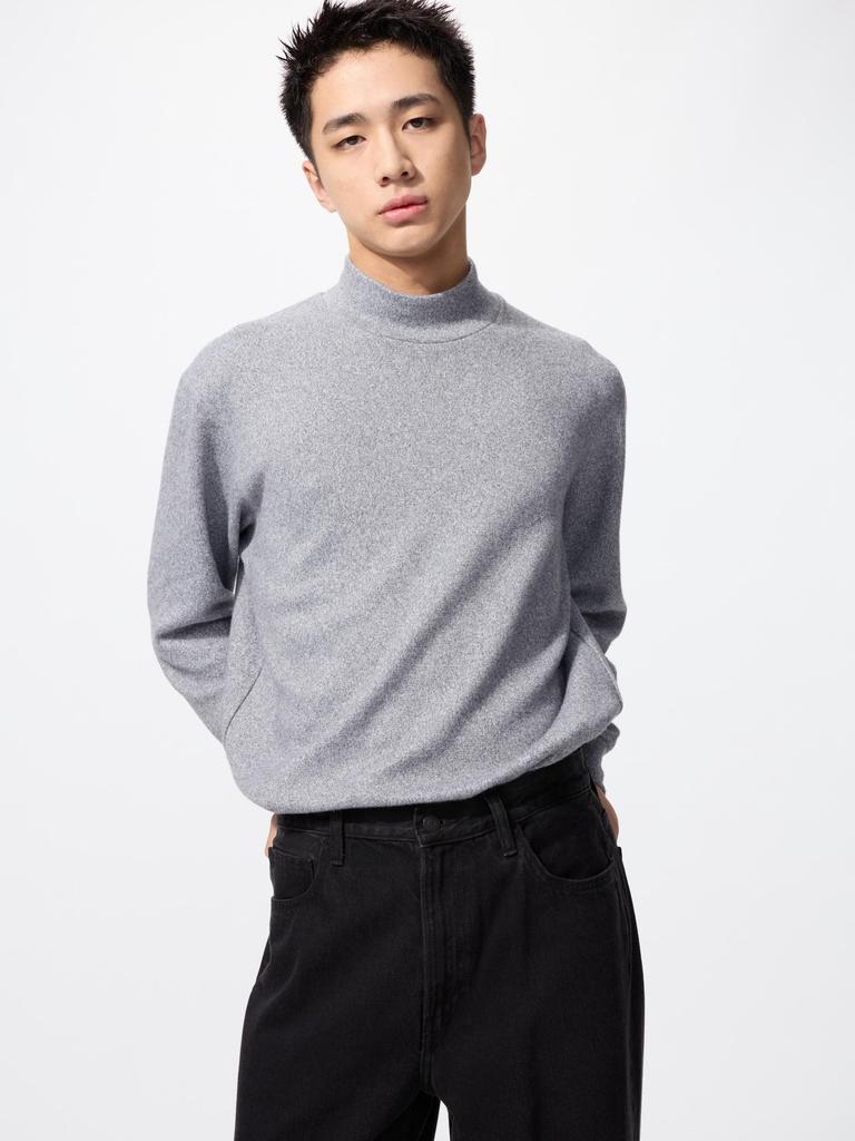 Uniqlo Футболка с воротником-стойкой SofT KniT Fleece Smoke