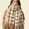 Checkered Scarf Women's Winter Korean Edition Women's High End Versatile Women's Style Atmosphere Checkered Tassel Scarf