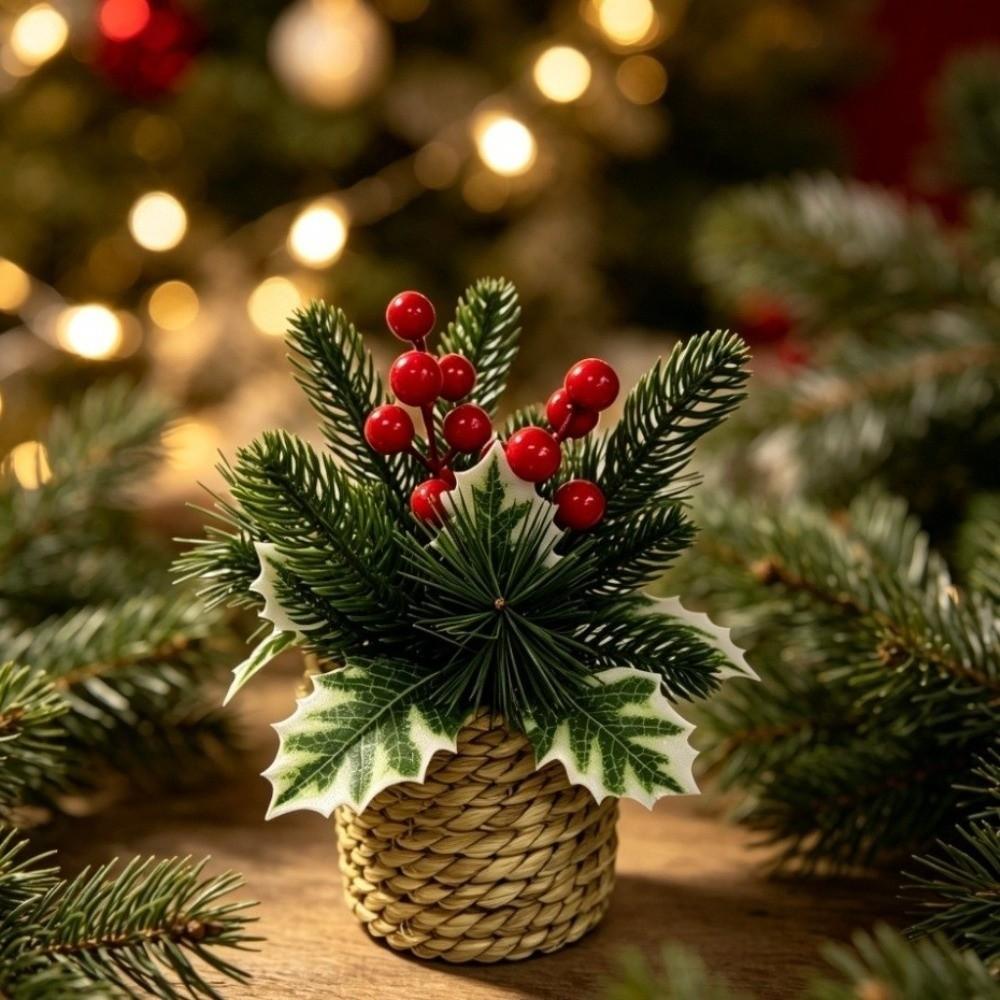 Potted Artificial Christmas Plant Woven Basket Christmas Mini Potted Plant Tabletop Ornament