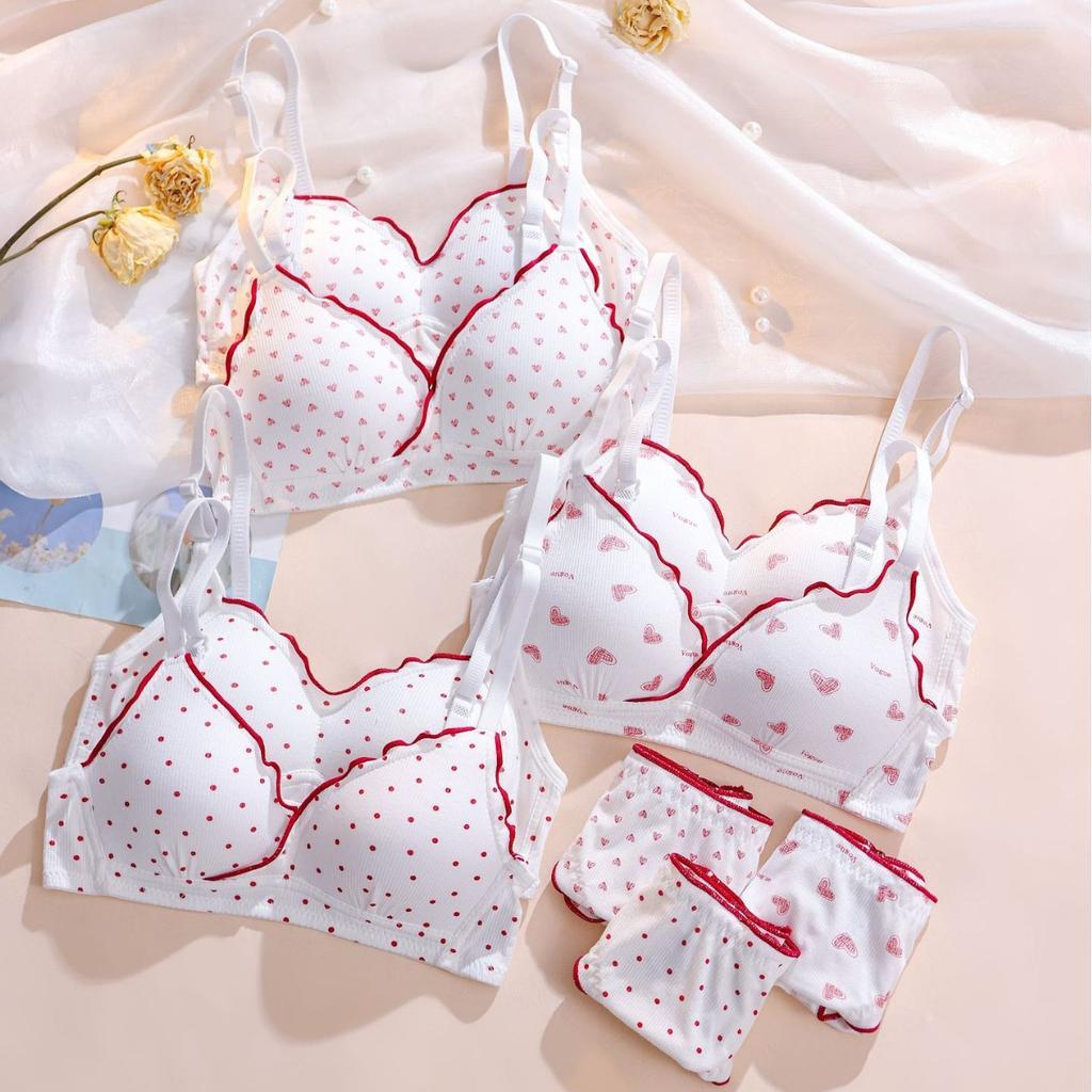 Women's Wireless Student High School Bra with Sweet Heart-Shaped Pads Push Up for Small Bust Comfortable Triangle Cup Underwear