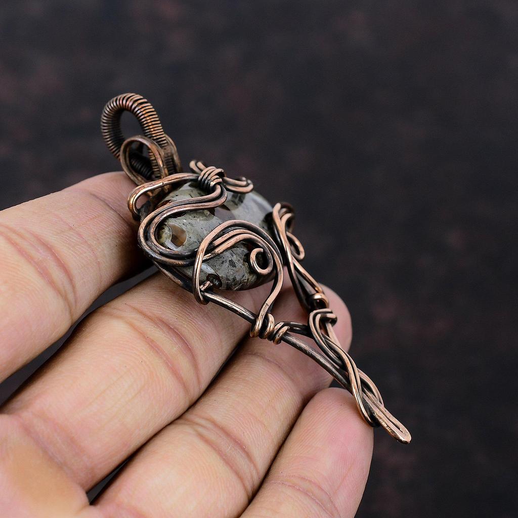 Кулон Rock Calci Кулон из медной проволоки Кулон ручной работы Замечательные медные украшения Изысканный кулон из драгоценных камней Rock Calci Ювелирные изделия для подарка