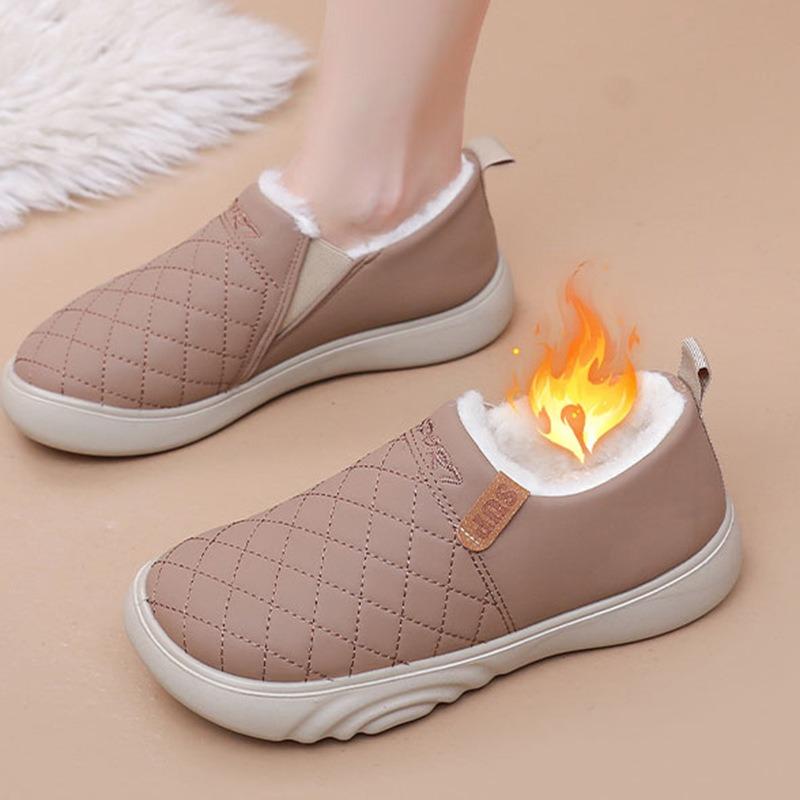 Cloth Shoes Women's Winter Wool Cotton Shoes Non-slip Thick-soled One-pedal Mother Cotton Boots Piled and Thickened Warm Shoes