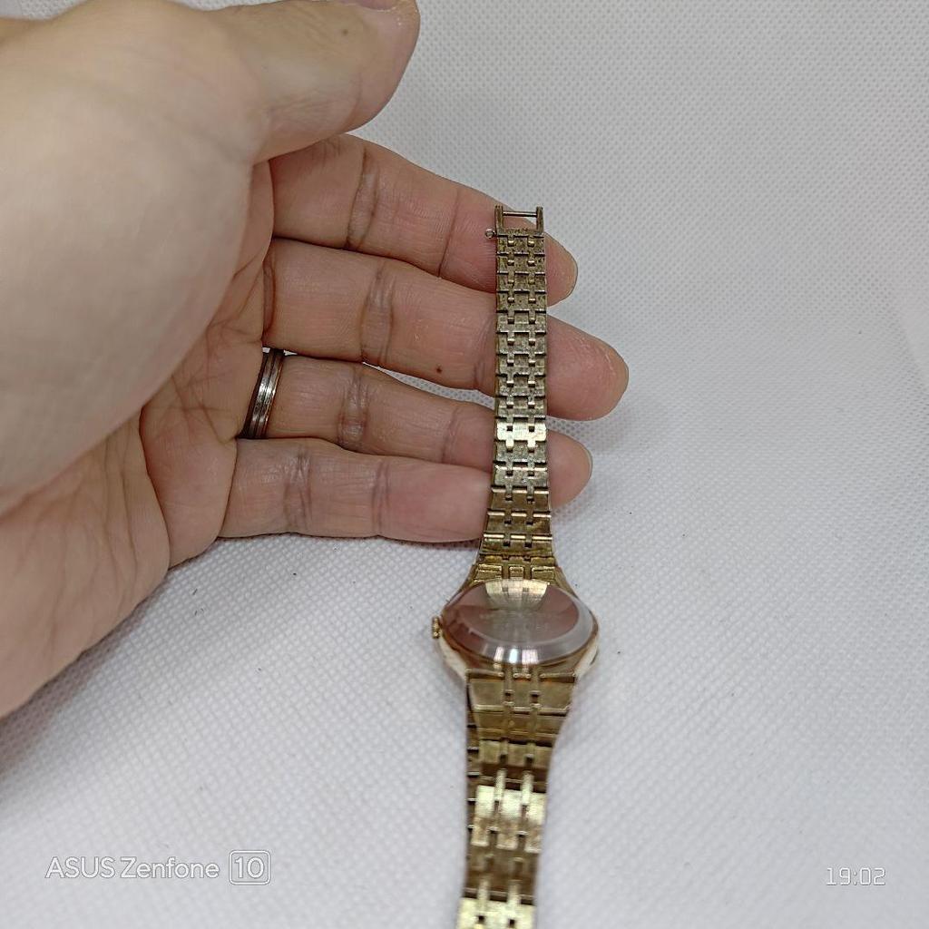 [Б/У] Женские кварцевые часы SEIKO, Золотые, Батарейка заменена, Рабочее состояние