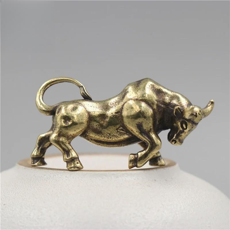 Brass Retro Bullfighting Figurine Keyring Lanyard Hanging Jewelry Metal Copper Zodiac Animal Bull Car Key Chain Pendant Trinkets