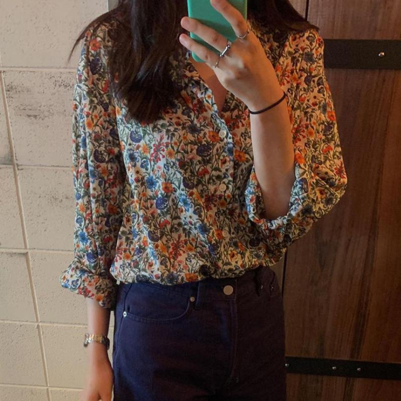 French Niche Retro Printed Floral Shirt Loose Small and Fresh Pastoral Style Shirt for Women with A Retro Hong Kong Flavor for Layering Wear