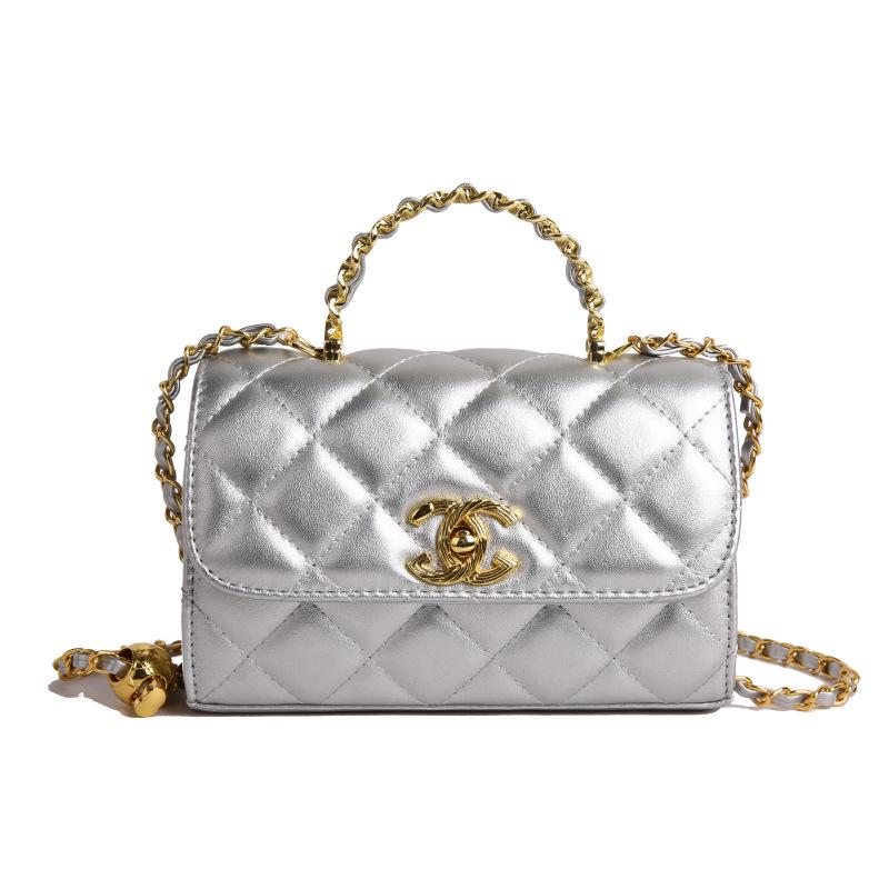 Маленькая сумка кроссбоди Xiangfeng Mini с цепочкой в виде ромбиков и золотым шариком - Красная, Осенняя мода