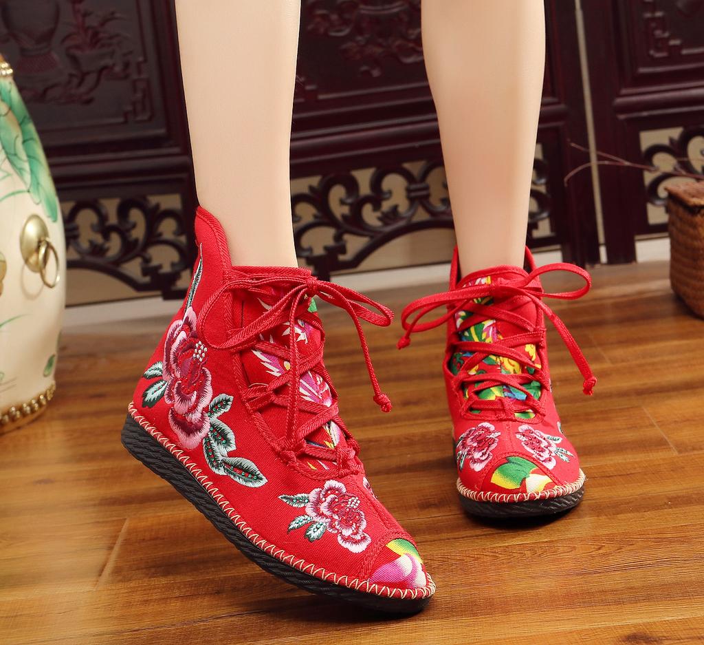 Vintage Flower Embroidered Women Canvas Boots Hidden Wedge Heel Ladies Platforms Shoes Comfort Booties Retro Boats De Mujer