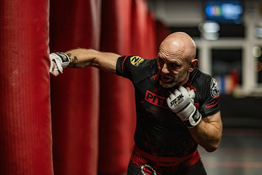 StormCloud Hurricane 2.0 MMA Gloves White 4oz XXL