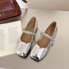 Красивые французские балетки из плоского серебра женские 2025 новые летние туфли Мэри Джейн для юбки маленькие кожаные туфли вечерние туфли