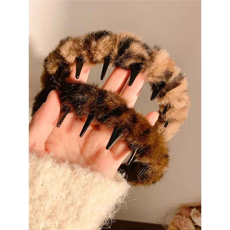 Korean Retro Leopard Print Plush Headband With Teeth Anti Slip Face Washing Makeup Hair Hoop Autumn Winter Women Hair Decor