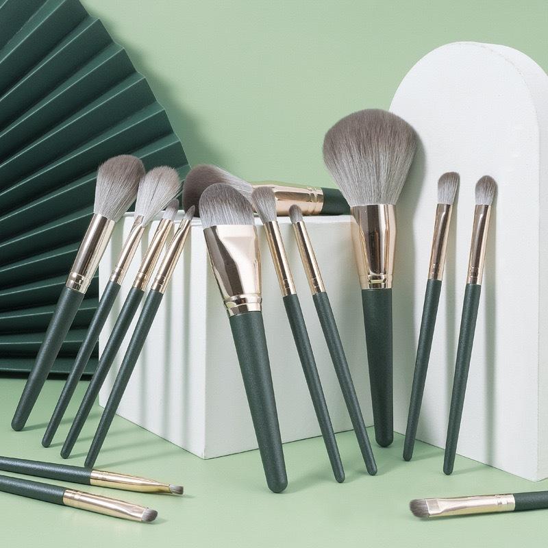 14 шт. набор кистей для макияжа Green Cloud, полный набор для начинающих с кисточкой для теней для век в форме цилиндра, портативная