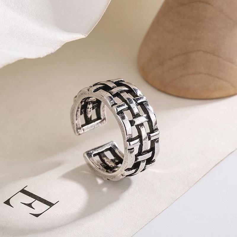 Korean Style Distressed Hollow Interwoven Mesh Ring, Feminine, Simple and Fashionable Open Ring Jewelry