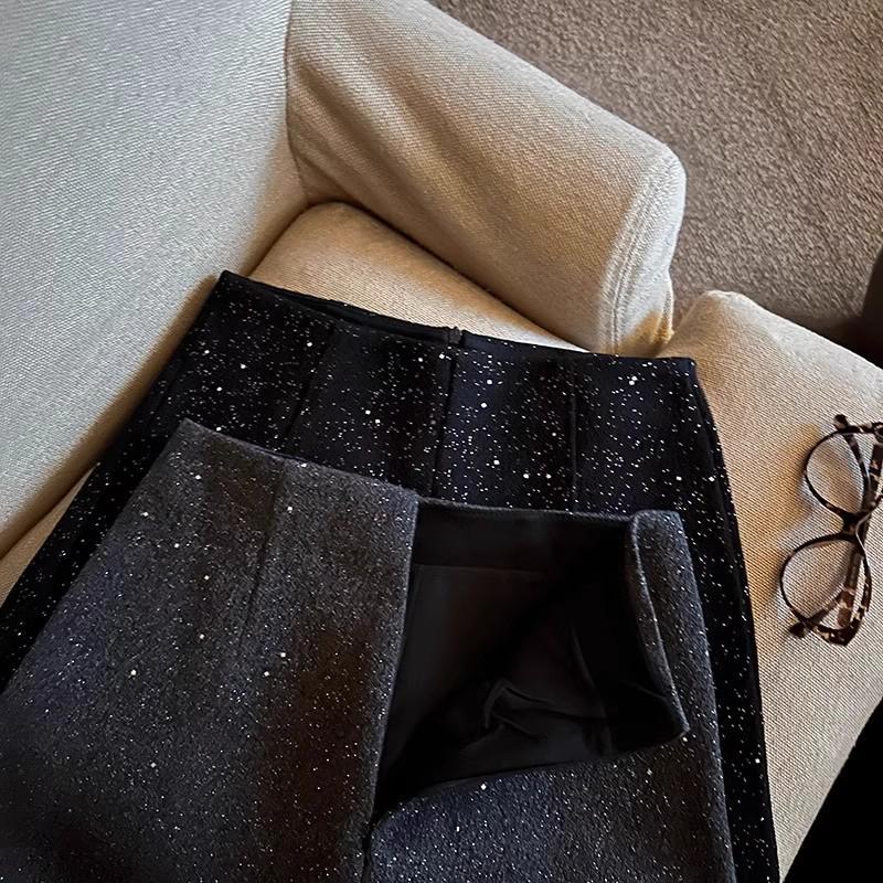 Women's Black Wool A-Line Shorts - 2024 Autumn/Winter Casual Wide-Leg Style