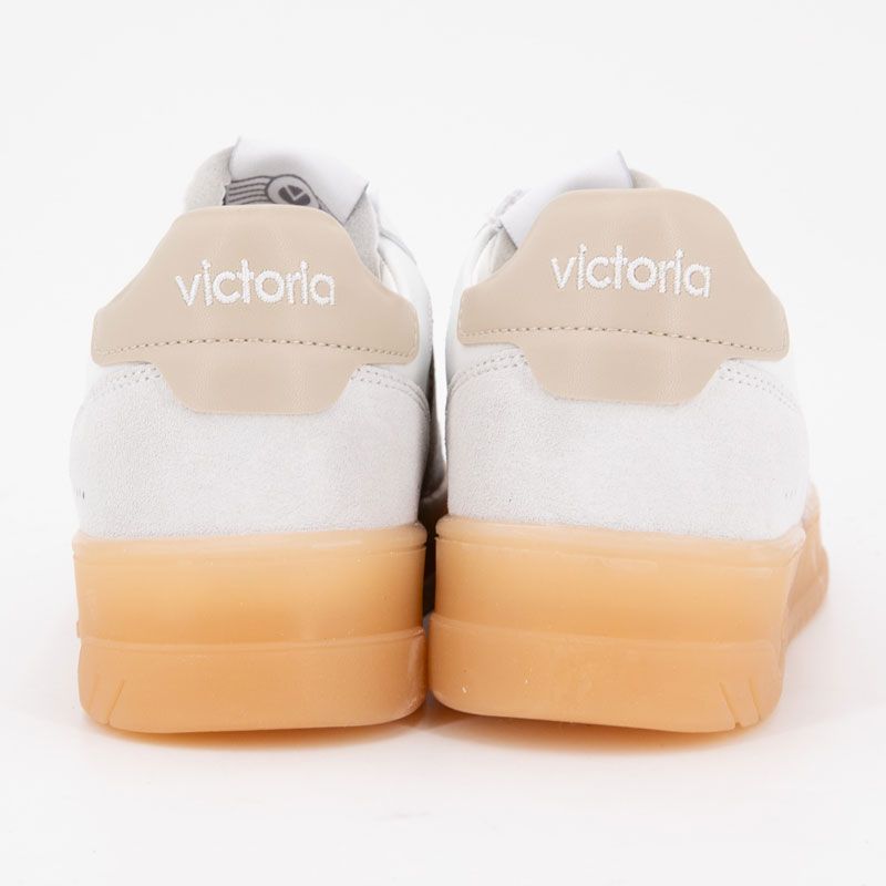 Бежевые кроссовки на шнуровке Hielo Женские VICTORIA