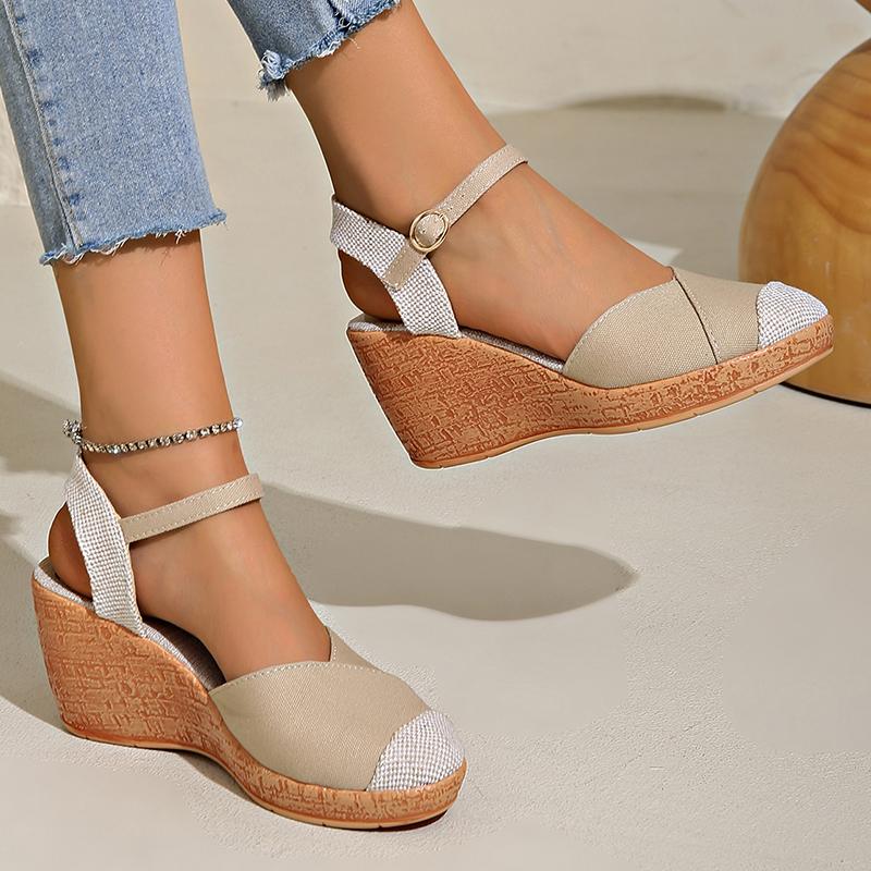 Сандалии Lucyever с закрытым носком на танкетке, женские летние гладиаторские туфли с пряжкой на щиколотке, женские босоножки на платформе больших размеров, женские 43