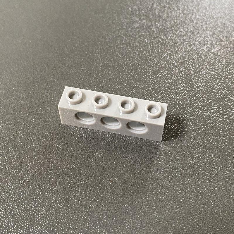 Совместимый строительный блок 3701 отверстие кирпичные детали, технологическое машиностроение строительные блоки запасные части 1X4 толстый кирпич с 3 отверстиями выпуклости