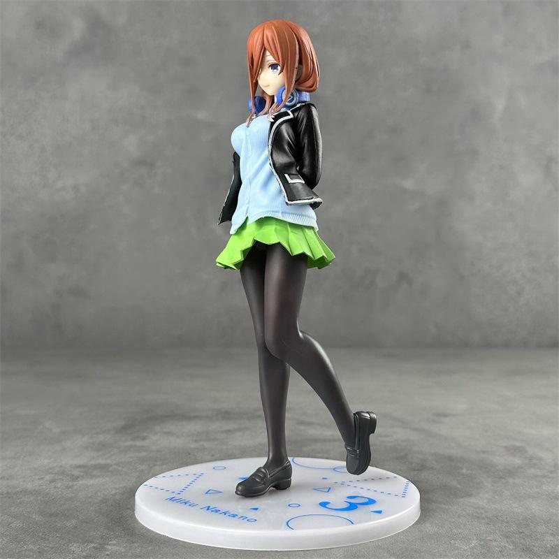Fifth-quarter Hanayome Nakano Miku standing pose uniform school uniform scenery beautiful girl anime figure ornaments wholesale