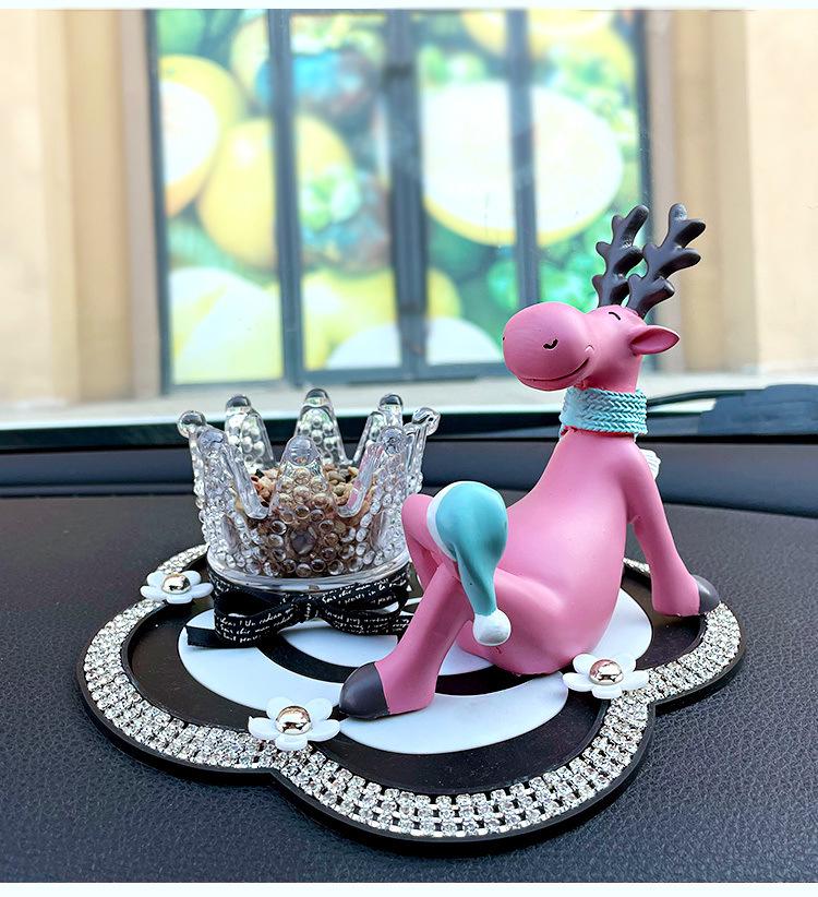 Luxury Diamond Pearl Aromatherapy Deer Ornament for Car Interior - Elegant Unisex Design