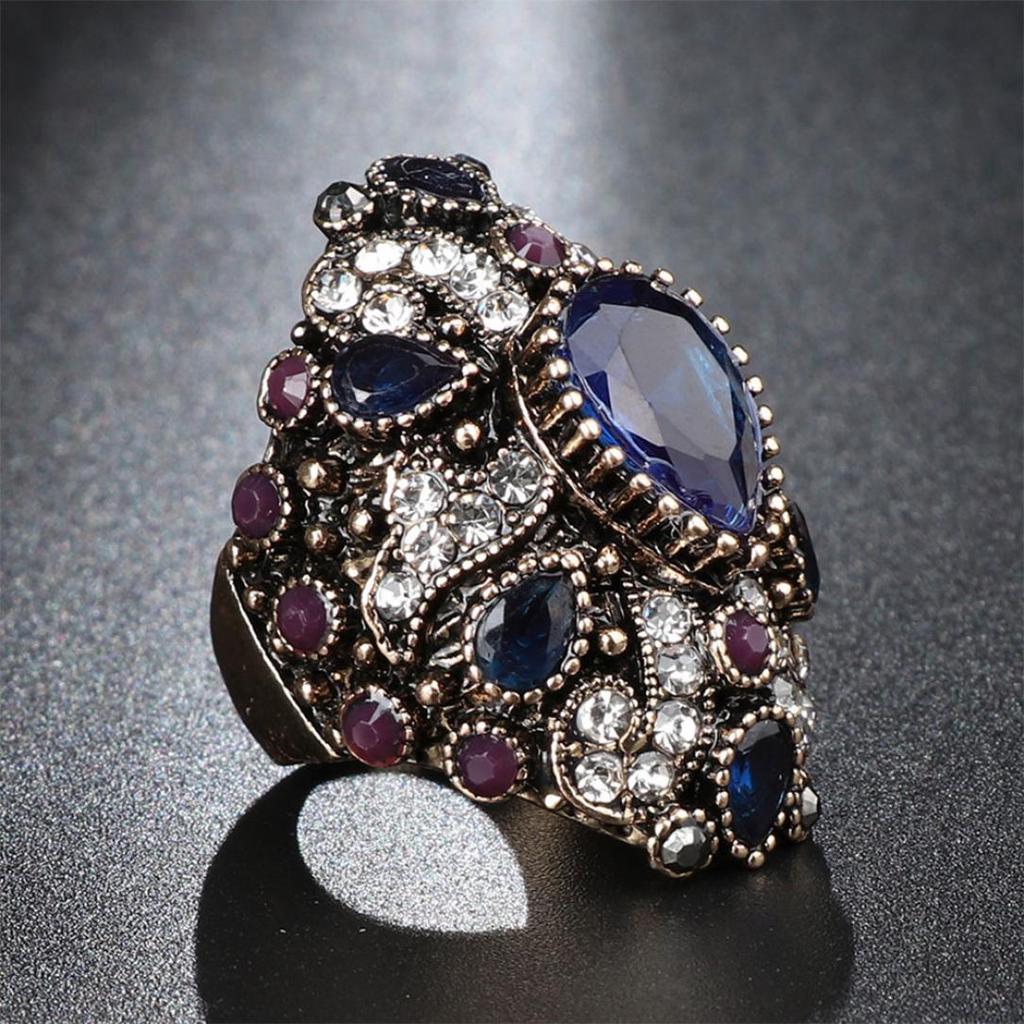 Fashion Shiny Rhinestone Punk Women Finger Ring Statement Jewelry Party Gift