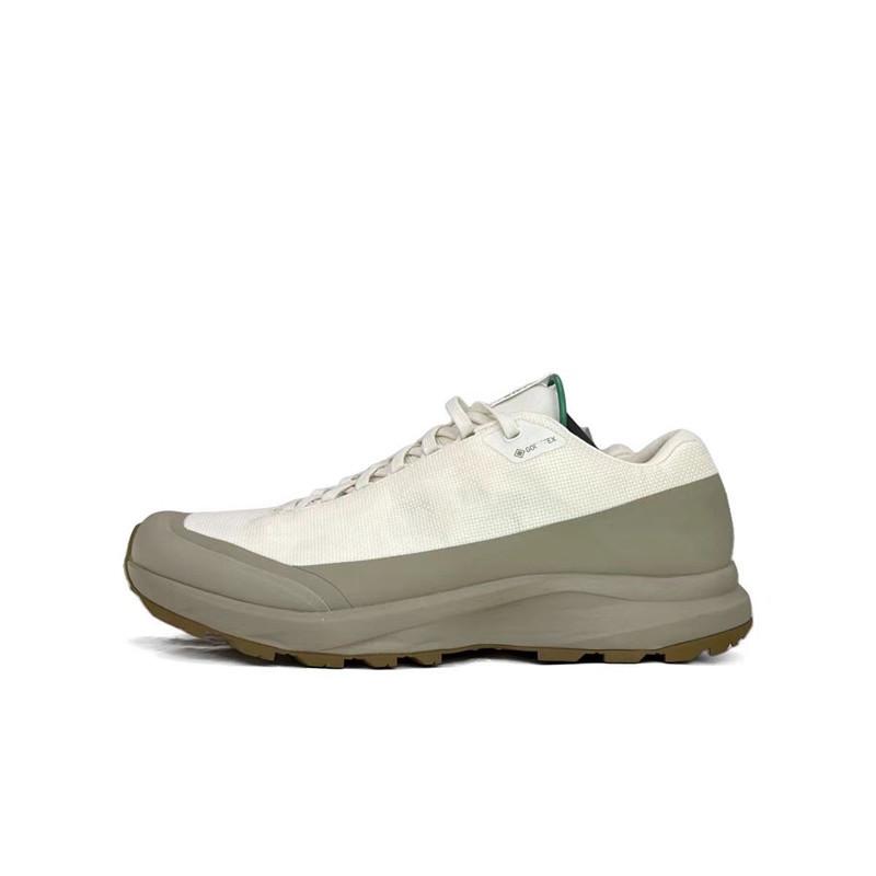 Autumn and winter mountaineering hiking shoes high-top outdoor sports and leisure shoes men's non-slip off-road running shoes lightweight