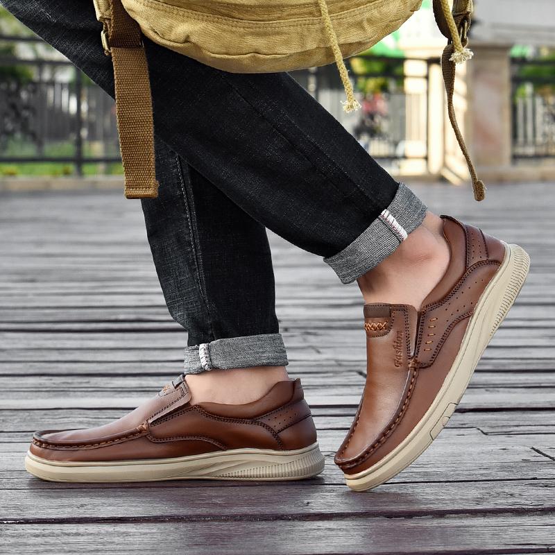 High-Quality Men's Lace-Up Breathable Casual Shoes Soft-Soled Business Office Loafers Fashionable And Comfortable Driving Shoes