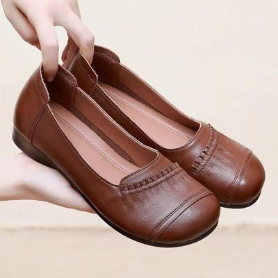 Мягкие кожаные туфли для мам на весну и осень, повседневные туфли на плоской подошве для среднего и пожилого возраста, легкие и универсальные, нескользящие, из говяжьих сухожилий, поэтому