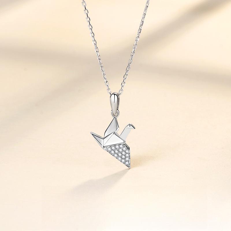 Thousand Paper Crane Pendant Necklace Women'S Fashion Ins Simple Temperament Niche Design Sense Ins Premium Durable