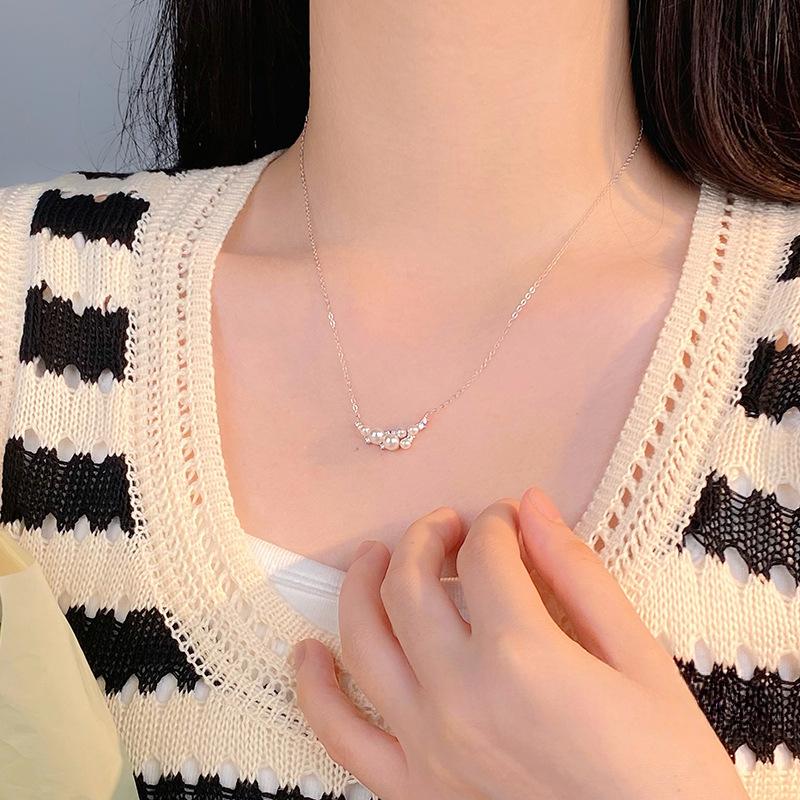 Изысканное ожерелье из трех цветков жемчуга, женский нишевый дизайн, милая и универсальная цепочка на ключицу