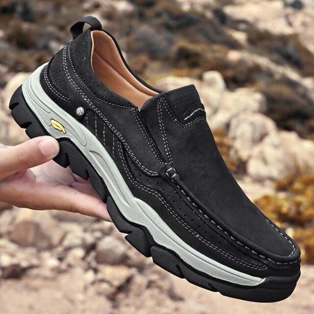 Men Casual Shoes Slip On Genuine Leather Sneakers Fashion Men Flats Autumn Shoes Black Comfortable Men Moccasins Flats