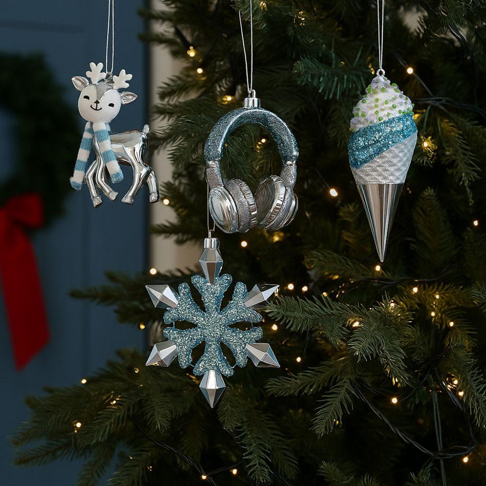 Cartoon Christmas Tree Ornament Plastic Christmas Decorative Pendant Scene Arrangement