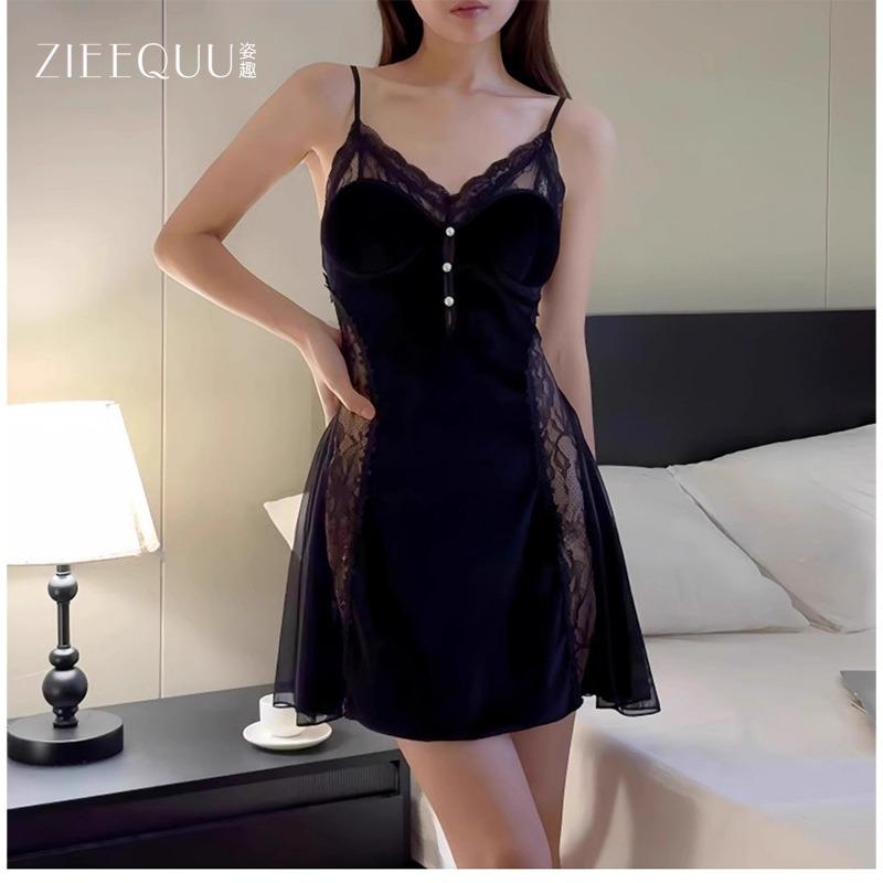 Winter Light Luxury Sexy Pajamas Girls Gold Velvet Suspender Lace Nightdress Robe Set Loungewear 7