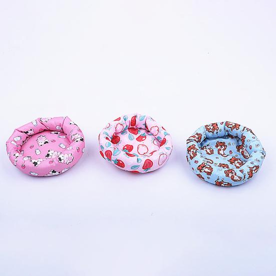 Отдых и сон мягкой округлой формы кровати хомяка хорошей упругости декоративной удобный мягкий