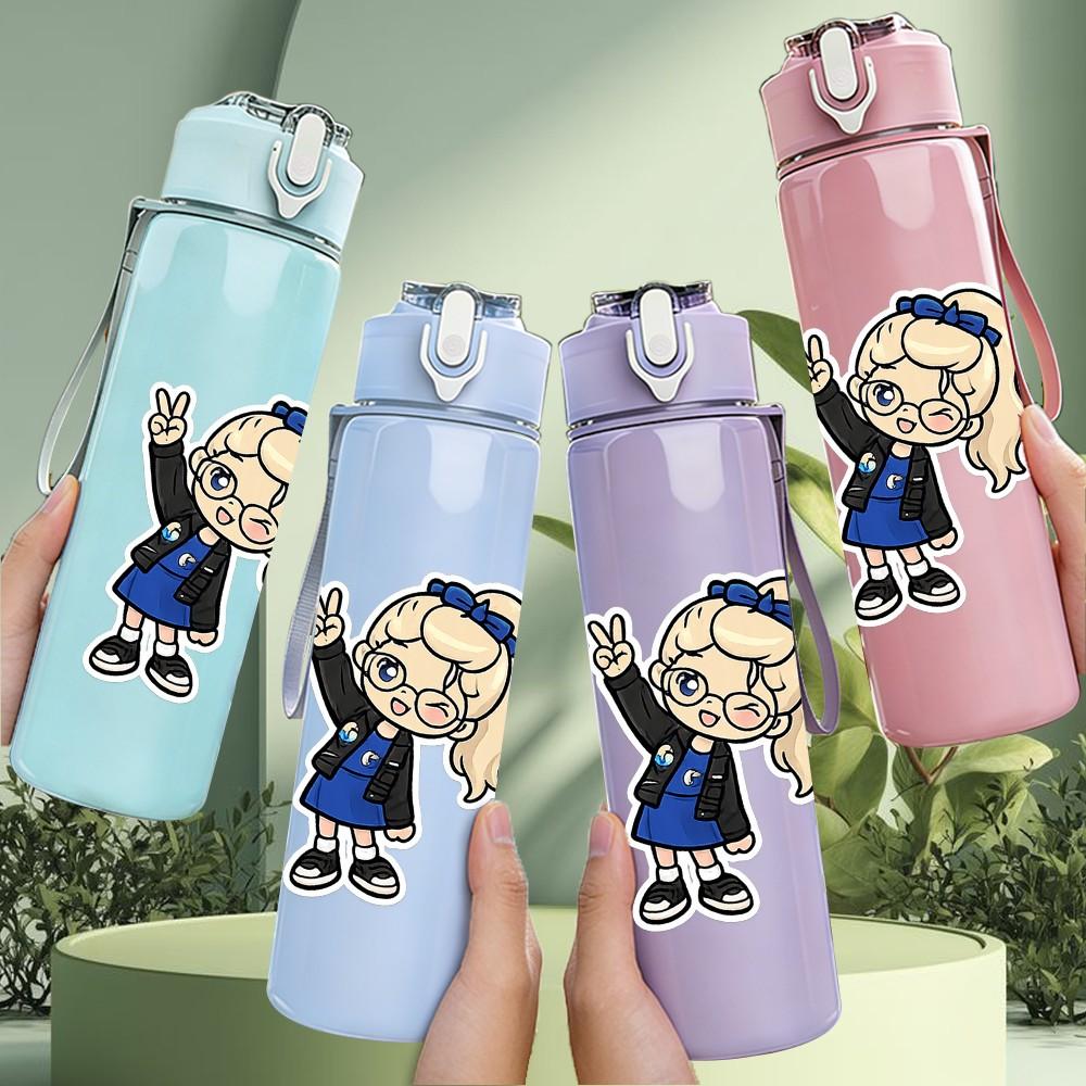 1PC Blonde Girl Cartoon Character 750ml Color Plastic Sports Water Bottle Leakproof Flip Straw Lid Suitable for Sports Office Home Use