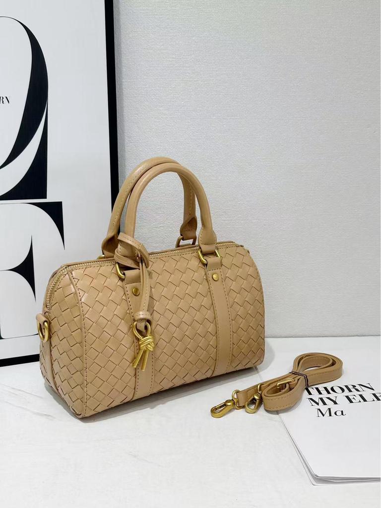 Сумка из плетеной воловьей кожи Diamond, осень/зима 2025 г.: Универсальная сумка для бизнеса, поездок на работу, через плечо и через почтальона
